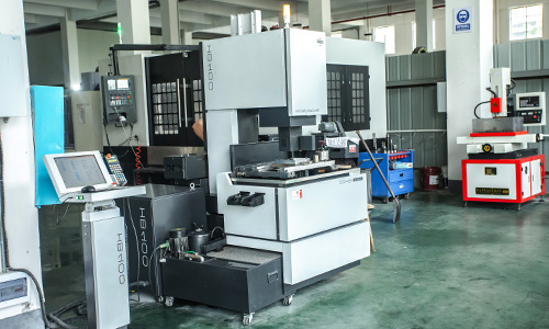 耐磨管道制作：管道法蘭加工